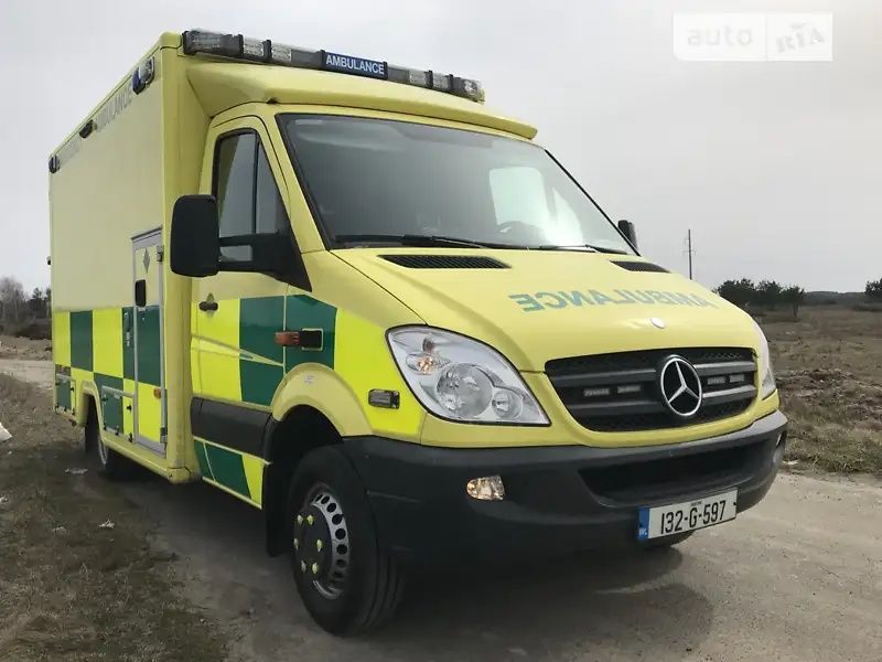 Срочний Продаж скорої допомоги авто в дуже гарному стані!!!