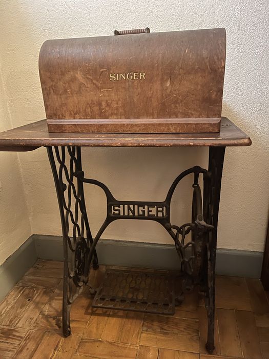 Maquina de costura SINGER