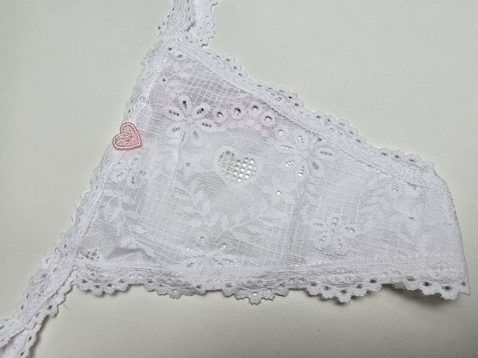 Stringi biale koronkowe Victoria's Secret S