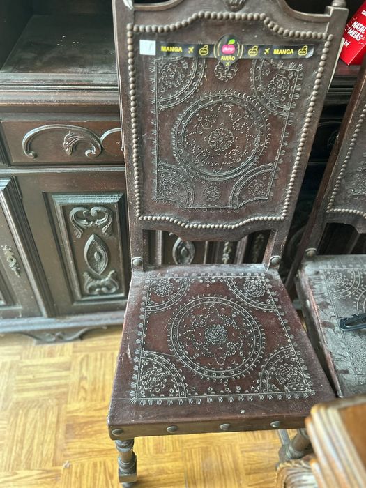 Conjunto 4 cadeiras  madeira antiga trabalhado