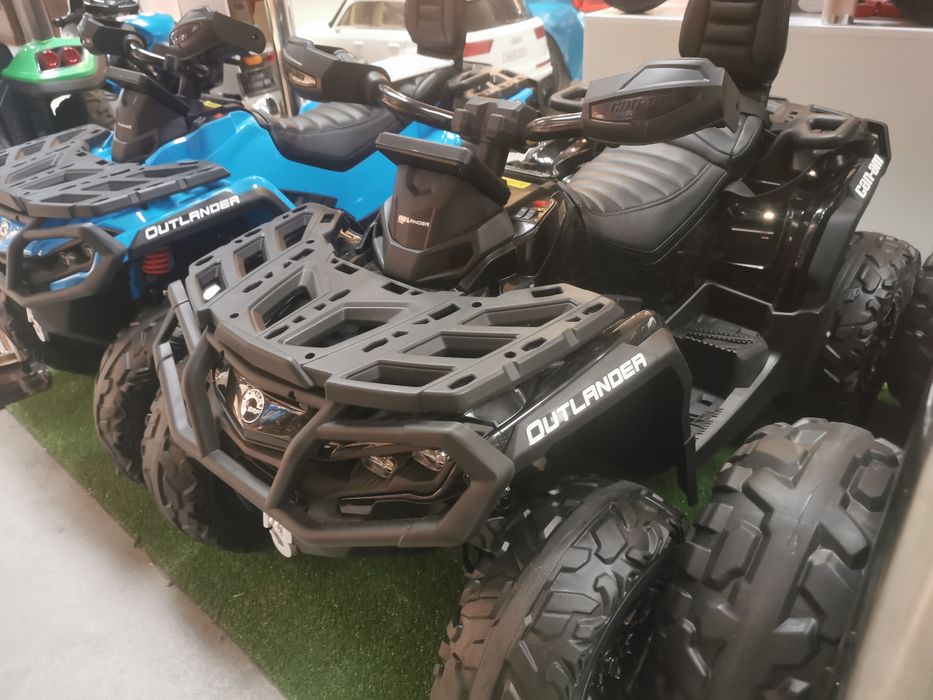 Quad Can-am 4x45W Outlander pojazd na akumulator max udźwig 50kg 2os