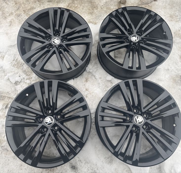 Skoda R18 диски оригінальні