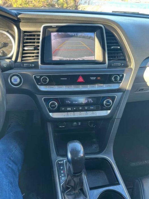 Hyundai Sonata Hybrid Limited      2017