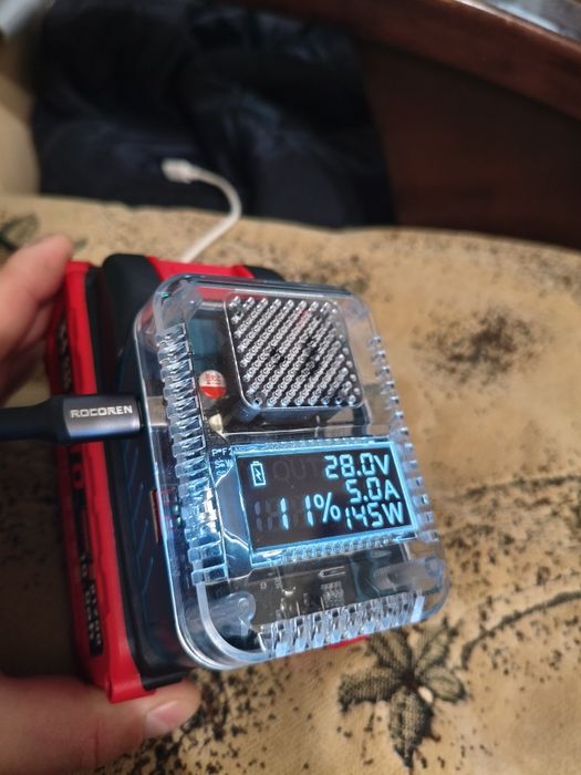 Зарядное устройство-повербанк 140W для Makita LXT (6A, PD 3.1, QC 3.0)