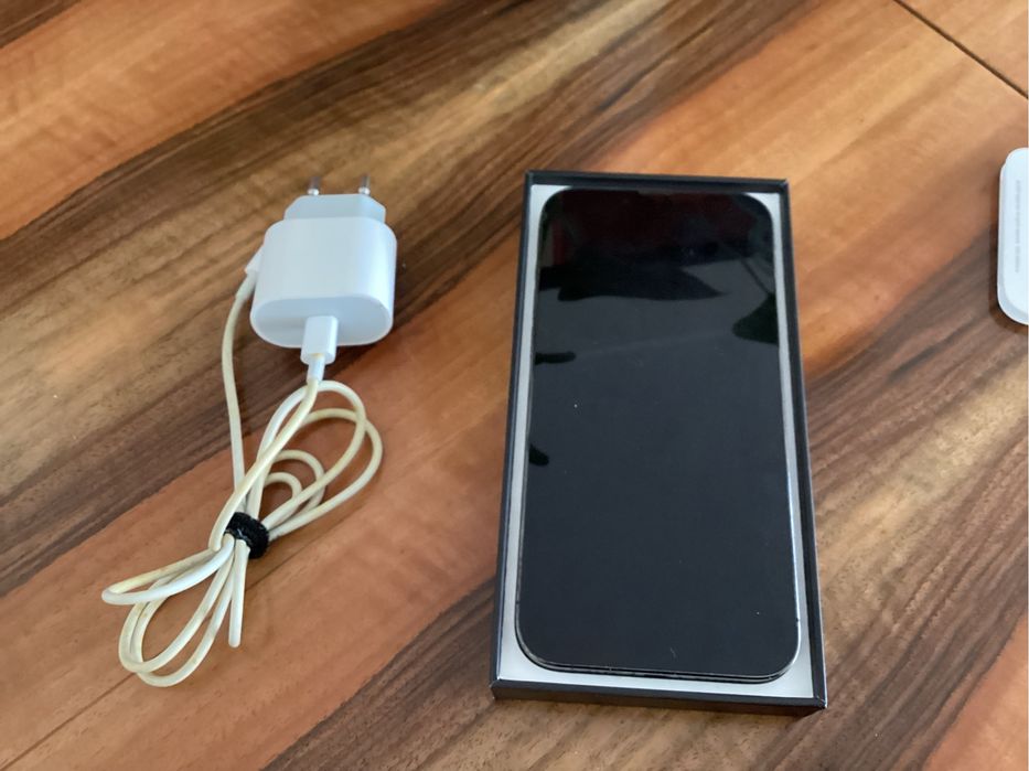 I Phone 13 pro max 256 GB