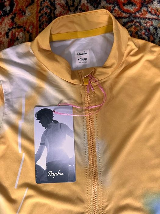 T-shirt RAPHA desportivo ( para ciclismo  ) 65euros