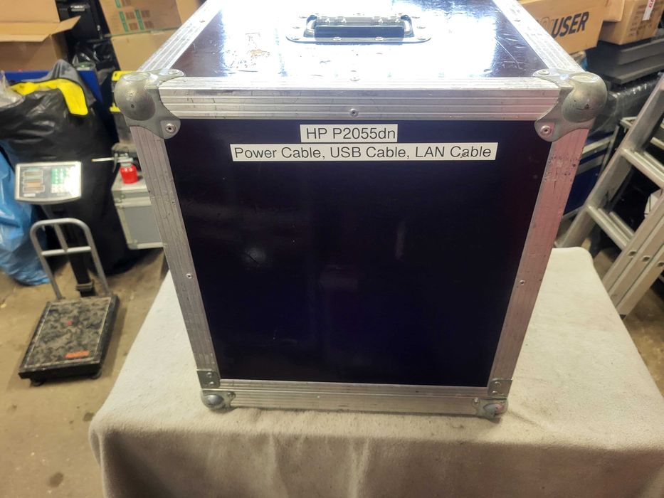 41x39x46 nakładka walizka flightcase KUFEREK skrzynia FAKTURA