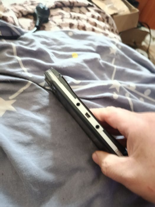 Продам игровyю консоль gameplayer