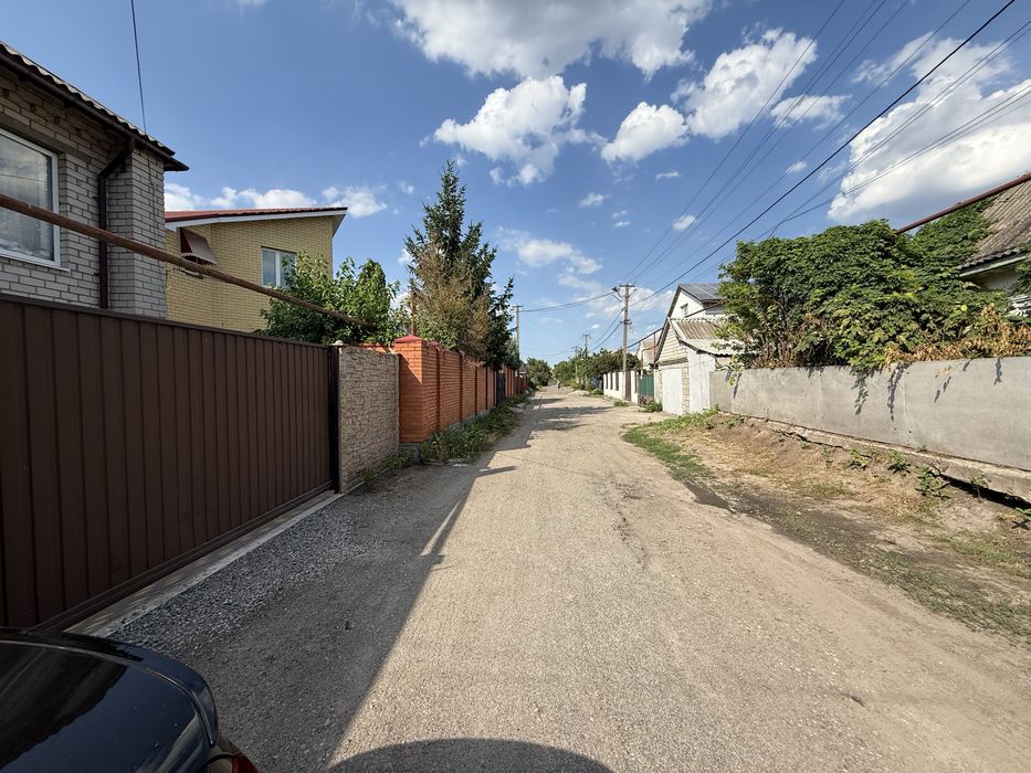 Продам  участок у реки в Подгородном !! ( С. )