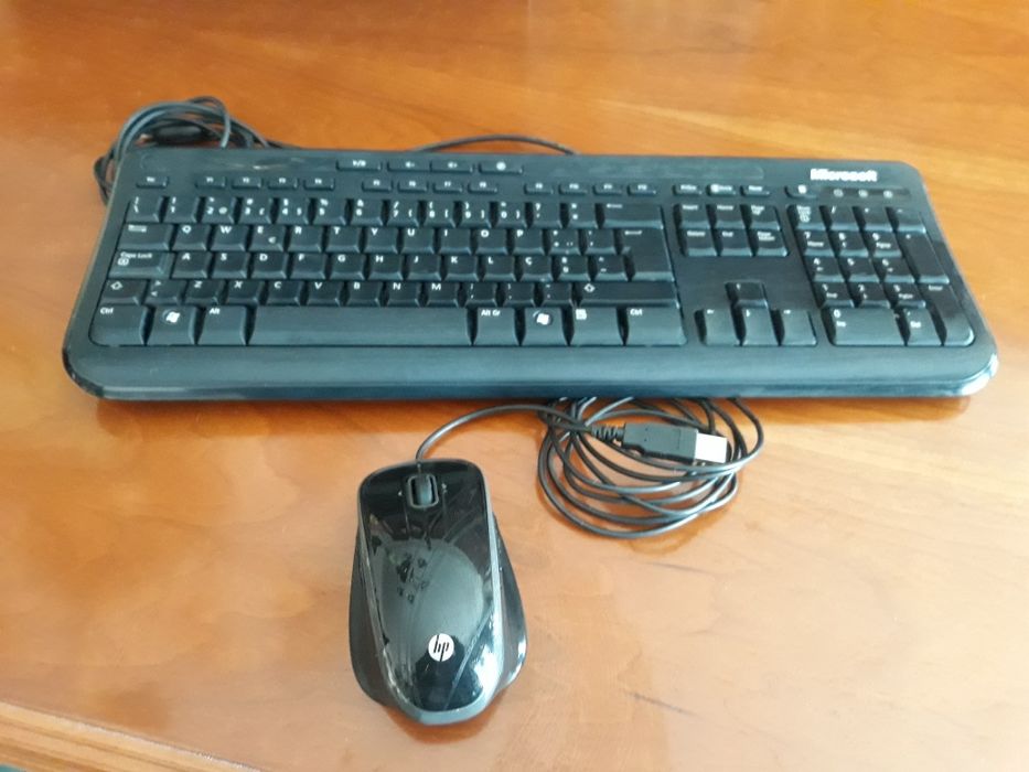 Rato HP com fios.64752320562563123