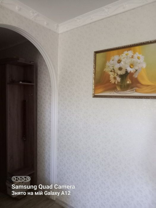 Продаю 2 кімнатну квартиру