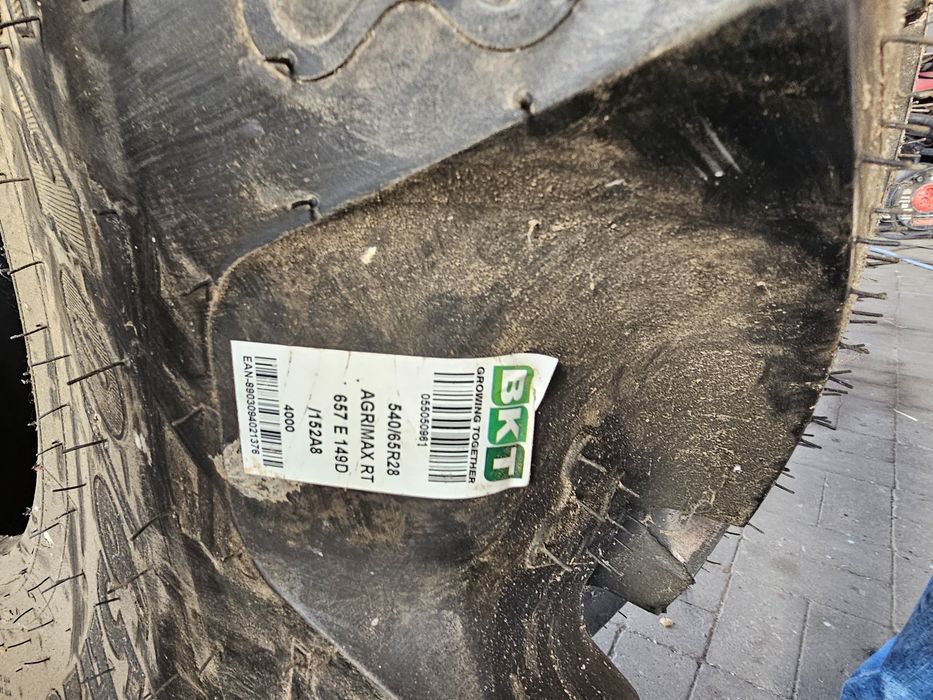 Opona rolniczą AGRI MAX RT657 540/65R28