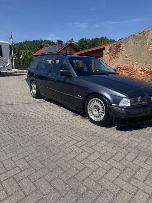 Bmw e36 Turing 318I