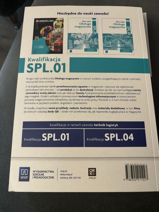 Obsluga magazynu-ksiazka do technikum