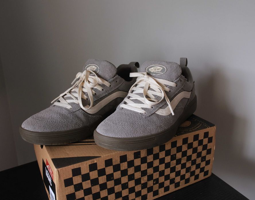 Sapatilhas VANS ZAHBA – Moon Mist