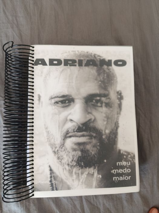 Livro "Adriano - meu medo maior"