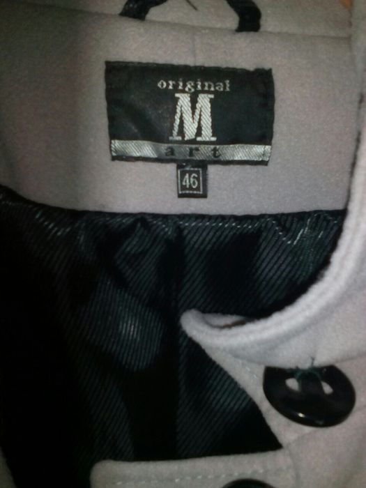 Короткое пальто 46 р.