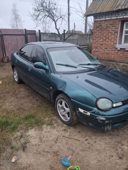 Плімут неон, на ходу