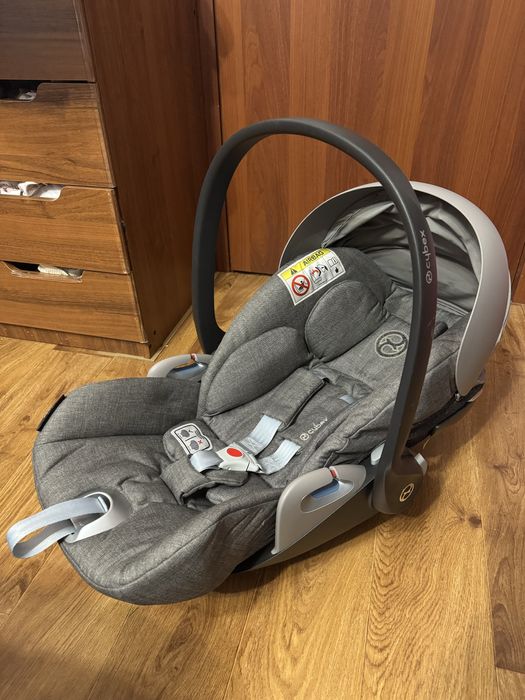 автокрісло Cybex Cloud Z Plus (0–13 кг) +адаптери
