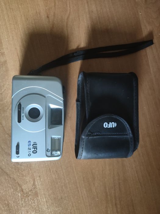 Фотоапарат Ufo es210