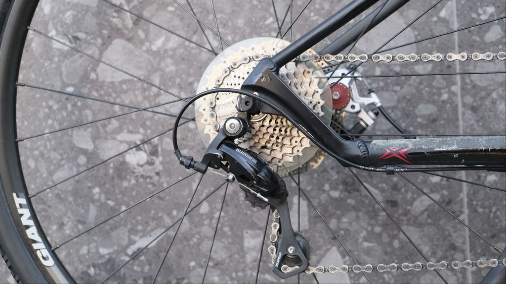 Гравійний велосипед Giant Revolt Shimano