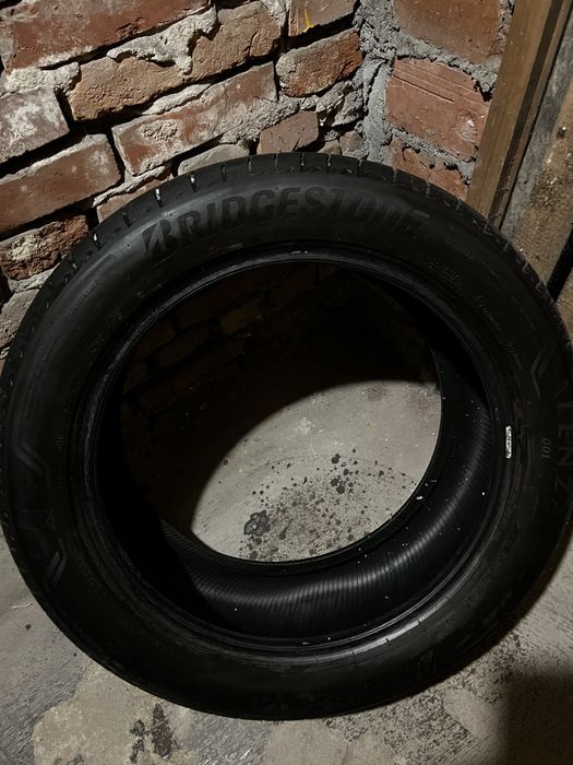 Opony 255 50 r20 Bridgestone Alenza 255 50 r20 letnie