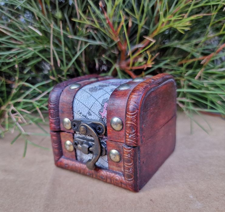 caixa de madeira/ wooden box