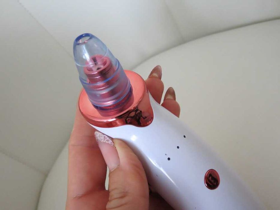 Очиститель пор Вакуумный/ массажер Multifunctional Cleaning Instrument