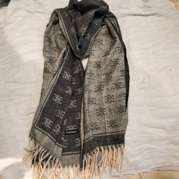 Szal Cashmere zimowo - jesienny.