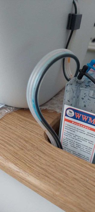 Продам принтер HP DeskJet2720 з СБПЧ, фарбами, катриджами