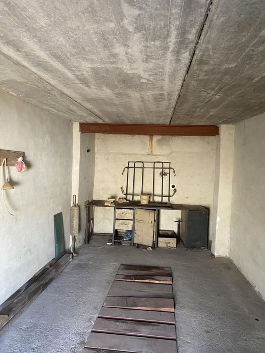 Здам гараж на вул Єрошенка