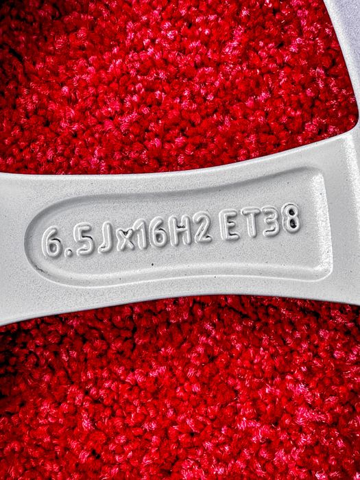 Диски R16 5.112 ЕТ38 6,5J шкода а5 а7 суперб гольф пассат b5 b6 b7 b8