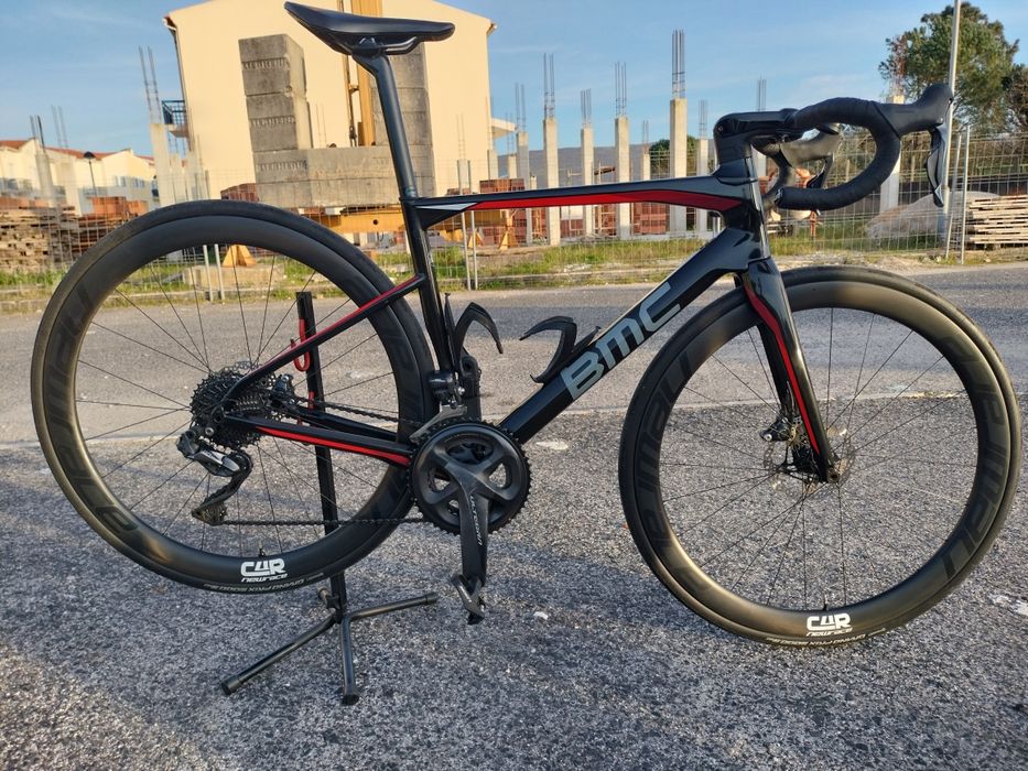Bicicleta BMC roadmachine 01