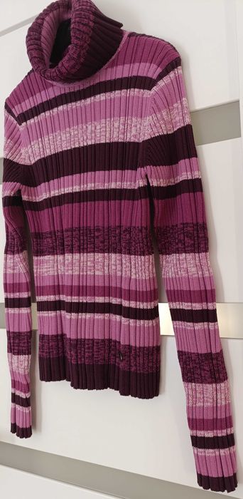 Esprit EDC dopasowany sweter golf paski M