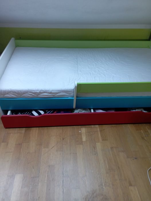 Łóżko dziecięce z szufladą i barierką 180/80