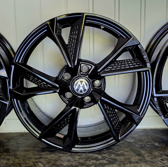 5x112 17 VW NOWE ALUFELGi Passat Cc Golf Tiguan Sharan Touran