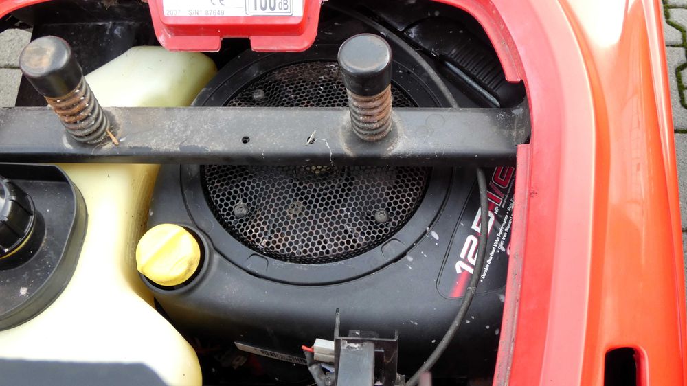 Traktorek kosiarka Castelgarden Briggs&Stratton (101003.5) - Baras