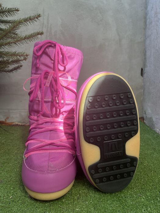 Moon boot оригінал + кастом