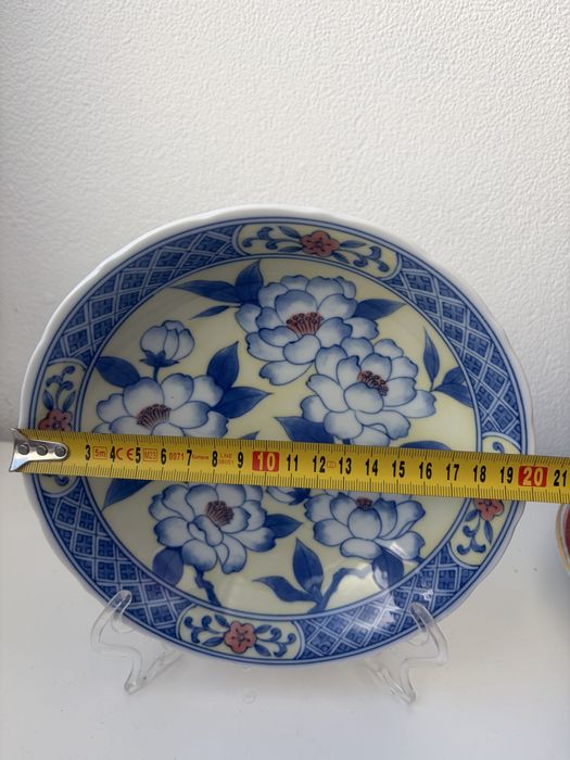Prato de porcelana chinenes