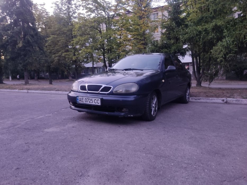 Продам Сенс 1.3 с кондеционером, и коробкой от ланос 1.5