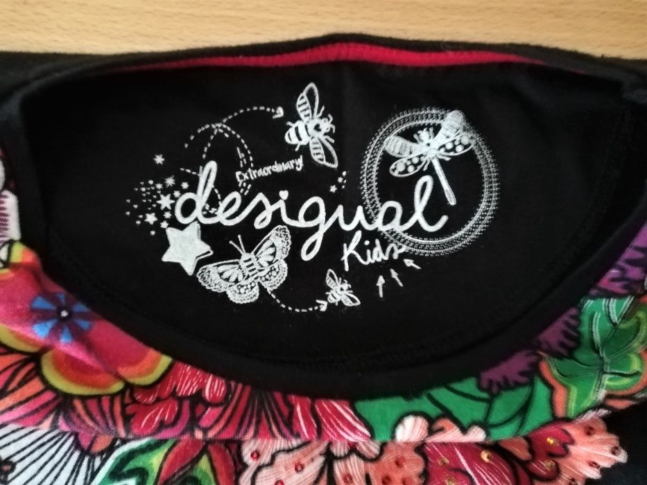 Camisola Oficial Desigual para Crianças, pouco uso.