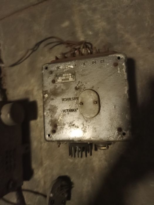 Блок питания,регулятор напряжения