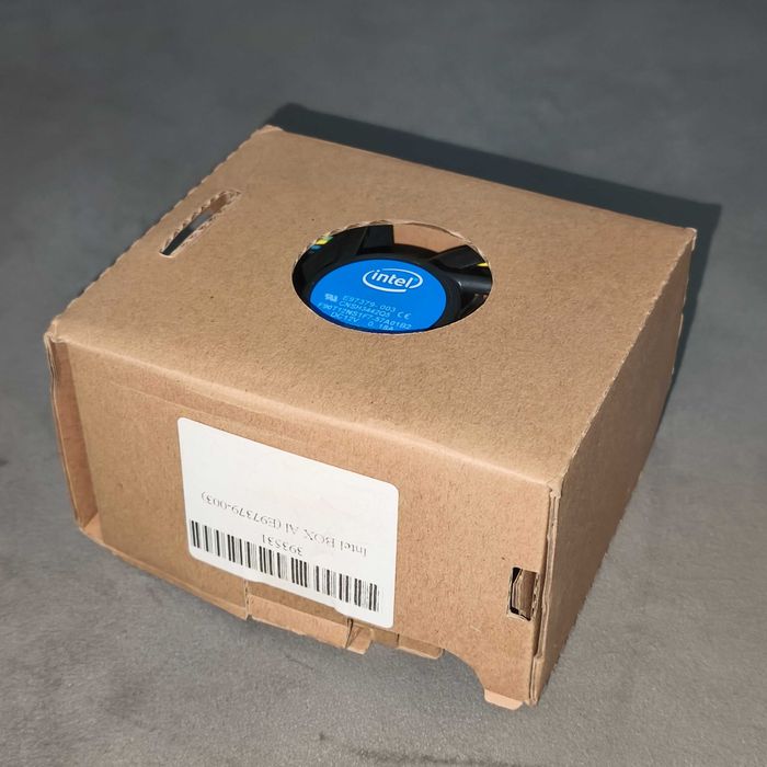 Продам боксовий кулер Intel E97379-003 (LGA 1150/1151/1155/1156)