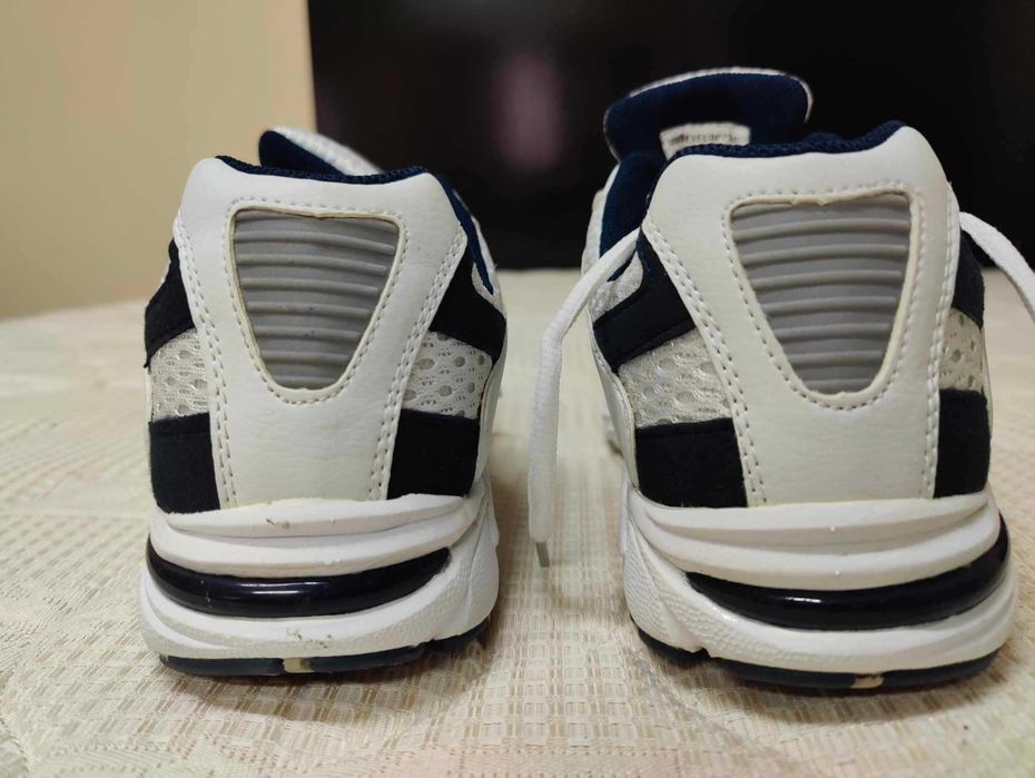 Sapatilhas Armor Developpement Arguerolles tam. 42 novas