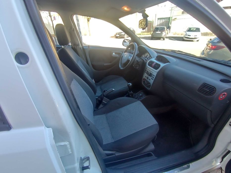 OPEL CORSA 1.2i 5 portas ac,LL, 180mil