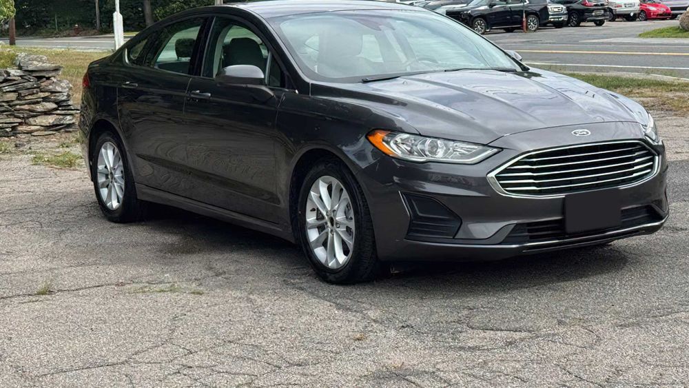 Ford Fusion      2019