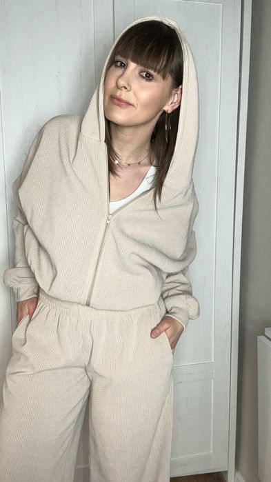 Dres prążkowany Lenoshka