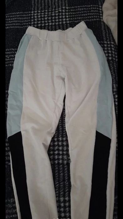 Spodnie dresowe dres marki Mosquito high waist