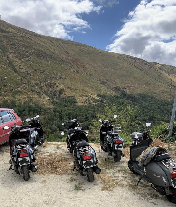 Scomadi TL 125   do ano de 2018