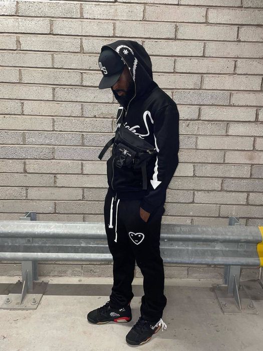 Carsicko Love Spread Full Zip Hoodie/каріско зіпхуді: 1 590 грн